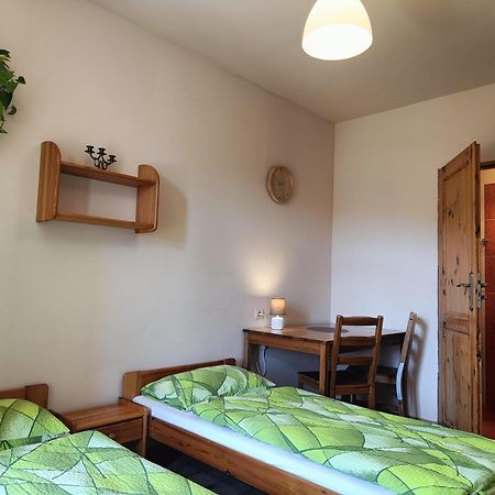 Apartamenty I Pokoje Goscinne "Wacus" Srebrna Gora ภายนอก รูปภาพ